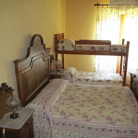 מלון Aramengo Agriturismo Arcobaleno חדר תמונה