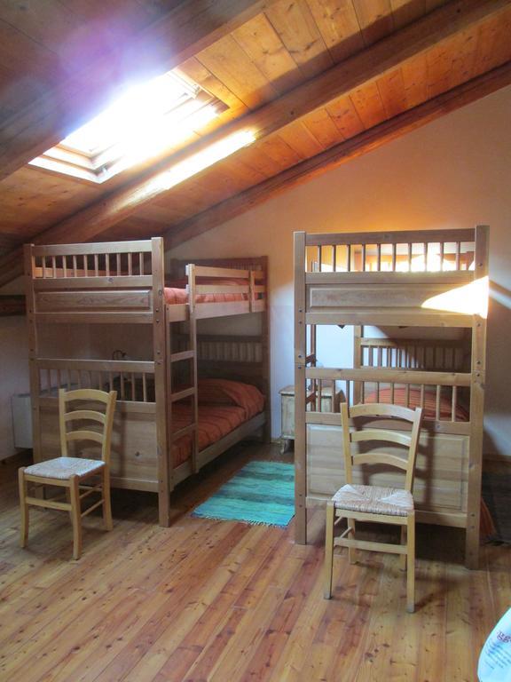 מלון Aramengo Agriturismo Arcobaleno חדר תמונה